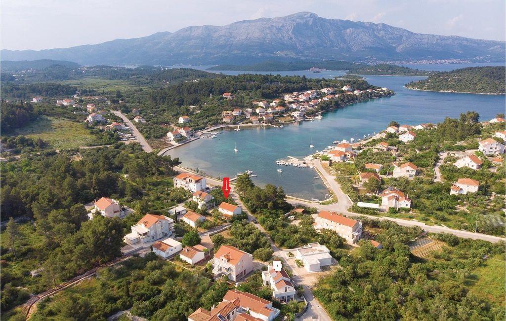 Apartments Maslina Лумбарда Екстер'єр фото